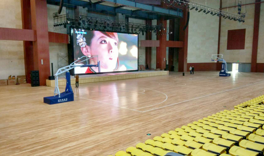 安徽金寨第一中学篮球馆